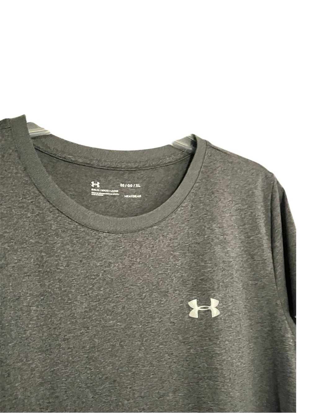 Under Armour Women's Charcoal-Gray Short Sleeve Heatgear Performance Tee NWOT - Picture 3 of 6